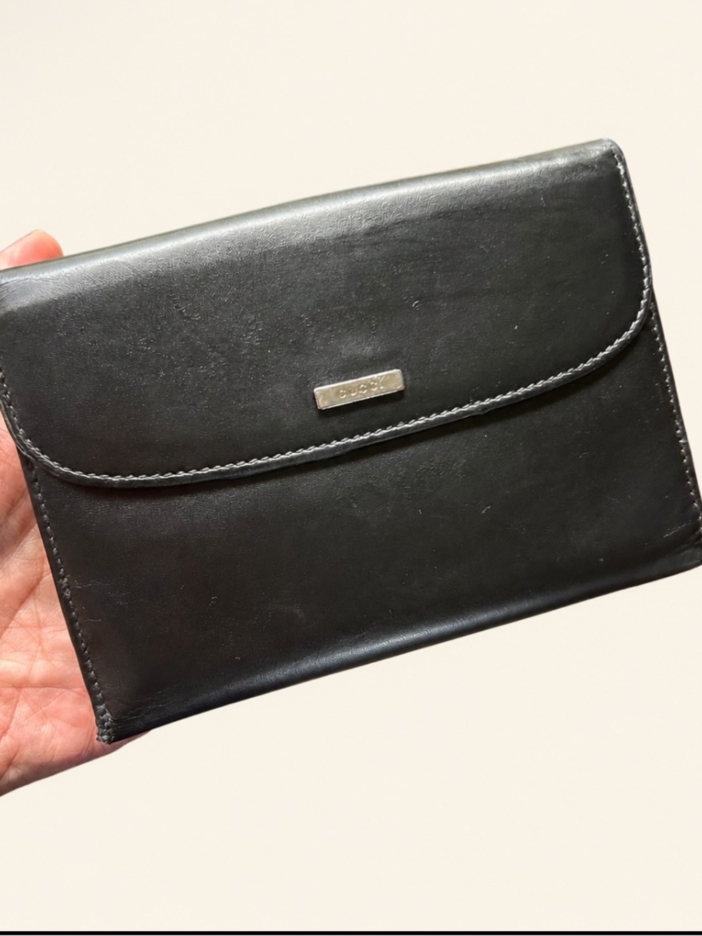 GUCCI Midsize Black WALLET EUC